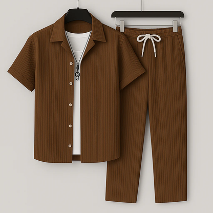 Set camicia e pantalone